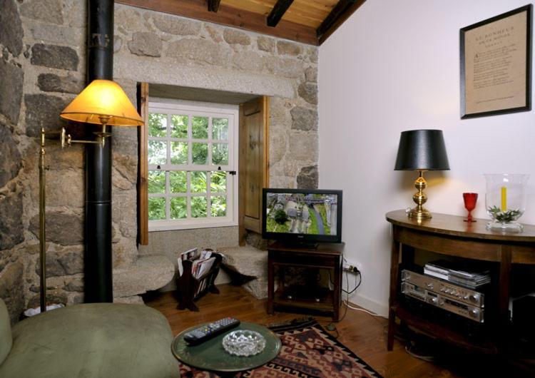 Castelo Do Castro Villa Carrazedo Kültér fotó